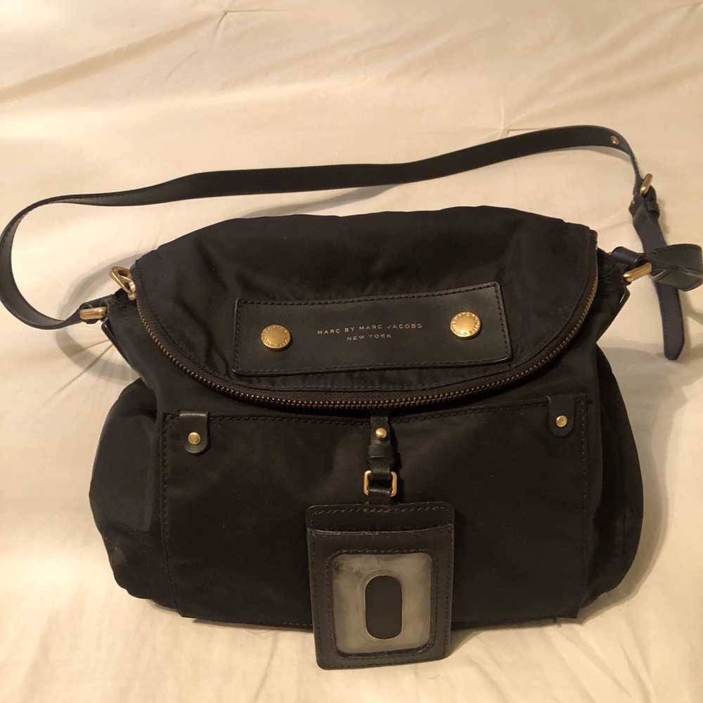 🤍🖤crossbody nylon bag